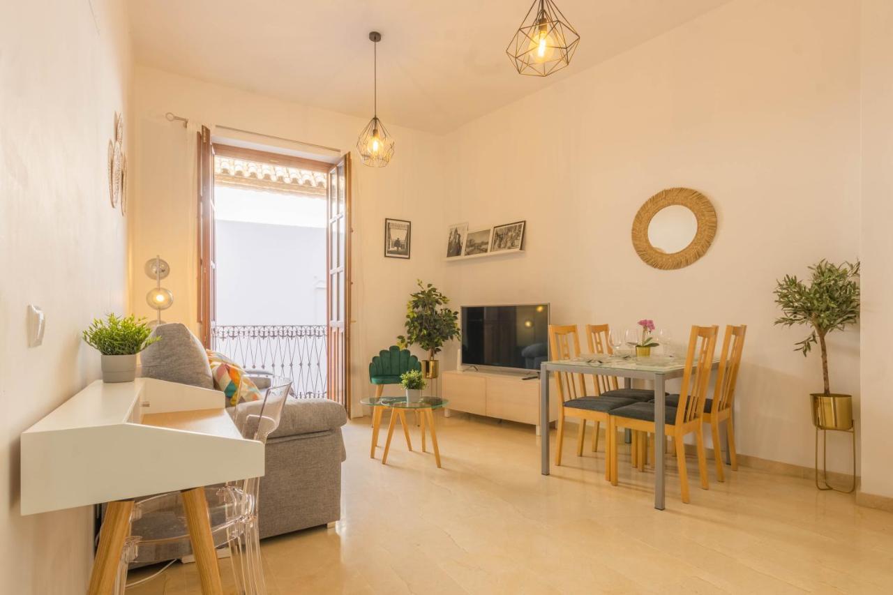 Apartamento Anais Centro Sevilla Bagian luar foto